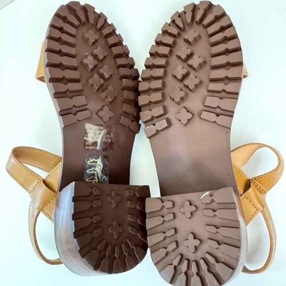 Madewell Womens The Erin Lugsole Sandal Size 8 Leather Neutral Summer Toffee - Picture 8 of 11